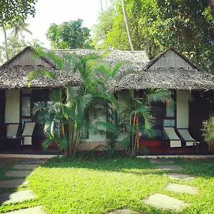Les 3 Elephants 3*, Cherai Beach India