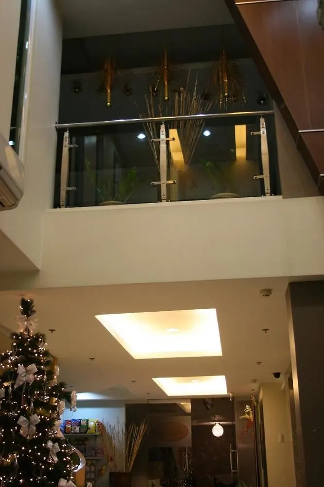 Oyo 456 Festive Hotel Manila