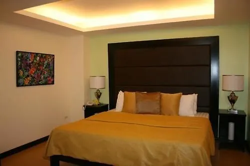 **  Oyo 456 Festive Hotel Manila Philippines